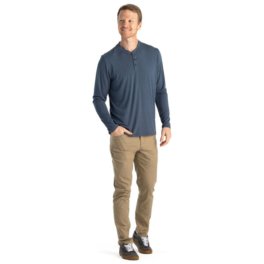 Free Fly Men's Bamboo Flex Long Sleeve Henley Midnight Image 04